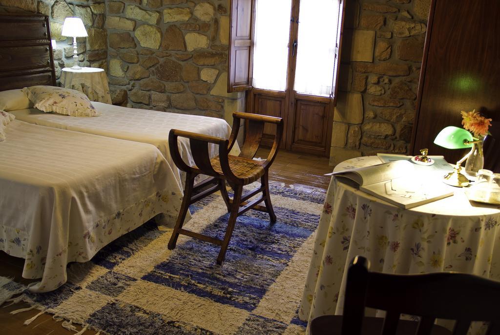 Casa Velarde Ξενοδοχείο Torrelavega Εξωτερικό φωτογραφία