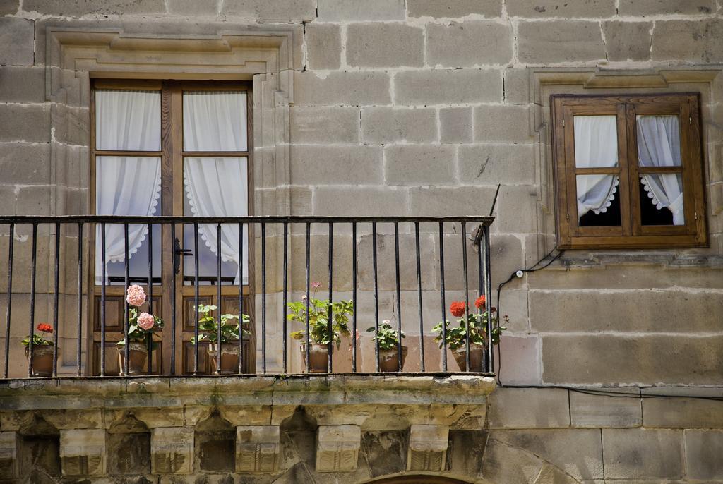 Casa Velarde Ξενοδοχείο Torrelavega Εξωτερικό φωτογραφία